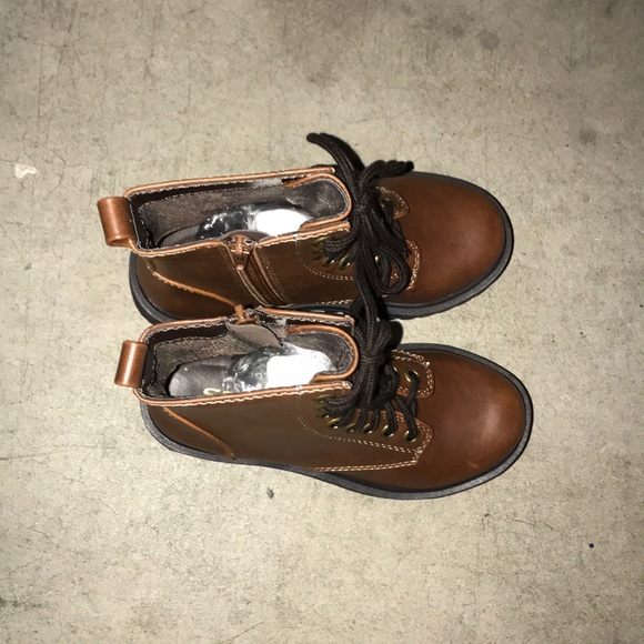 SIZE 7.5 LAST PAIR - Picture 3 of 4